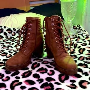 Platform Boots 👢 Mint Condition GBG